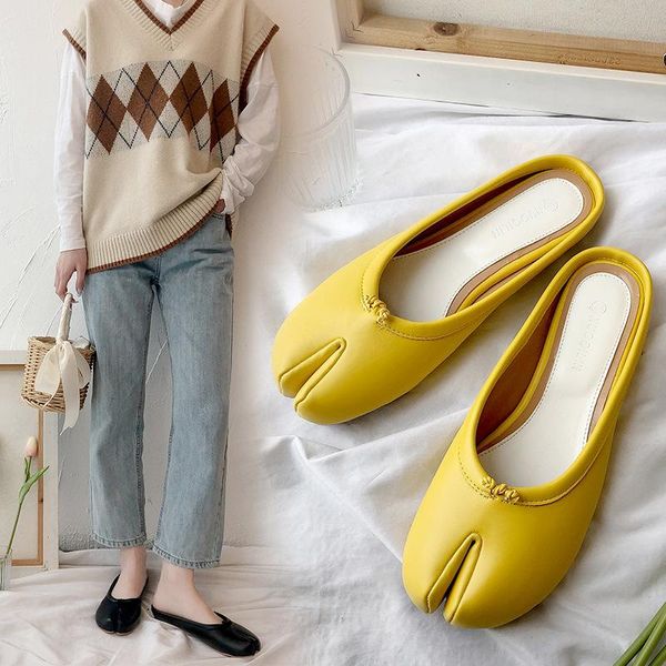 spring semi-trailer pig-toe flat-bottomed shallow mouth shoes outdoor wear slippers women, Black
spring semi-trailer pig-toe flat-bottomed shallow mouth shoes outdoor wear slippers women, Black