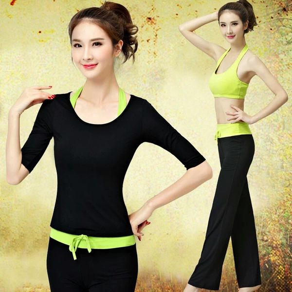 style spring and summer yoga three piece neck hanging fitness sportswear fashion training dance suit short middle sleeve girl, Gray
style spring and summer yoga three piece neck hanging fitness sportswear fashion training dance suit short middle sleeve girl, Gray