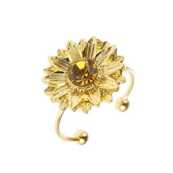 wholesale cross-border fashion personality temperament daisy sunflower zircon ring sweet flower open for women cluster rings, Golden;silver
wholesale cross-border fashion personality temperament daisy sunflower zircon ring sweet flower open for women cluster rings, Golden;silver