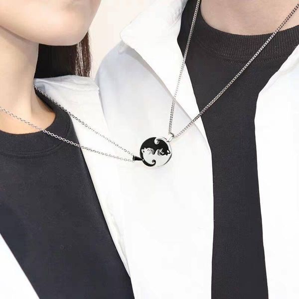 2pcs/set Cats Pendant Necklaces Creative Couple Jewelry Round Heart Necklace Friendship BFF Lovers Birthday Gifts Friend, Silver
2pcs/set Cats Pendant Necklaces Creative Couple Jewelry Round Heart Necklace Friendship BFF Lovers Birthday Gifts Friend, Silver
