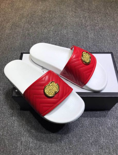 2021 classic men's and women's slippers, fashionable designer ladies' sandals, casual, versatile and comfortable, with box wh, Black
2021 classic men's and women's slippers, fashionable designer ladies' sandals, casual, versatile and comfortable, with box wh, Black