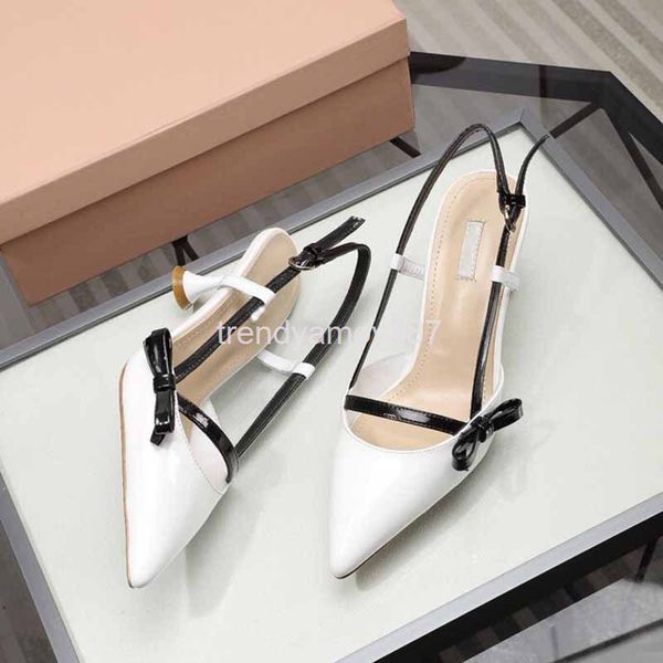 dress shoes summer french high heels fairy temperament fashion thin heel bow pointed baotou sandals women's, Black
dress shoes summer french high heels fairy temperament fashion thin heel bow pointed baotou sandals women's, Black