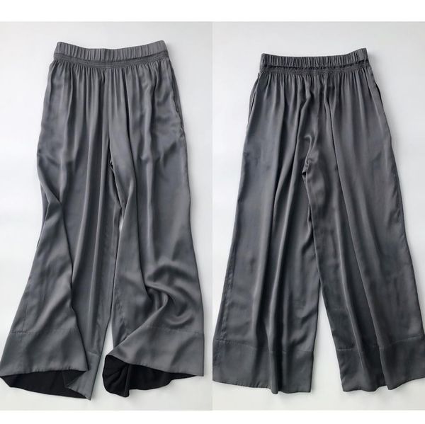 pants women's solid color wide-leg pants elastic waist loose silk female casual trousers, Black;white
pants women's solid color wide-leg pants elastic waist loose silk female casual trousers, Black;white