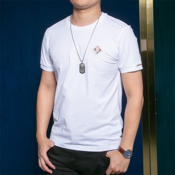 2021 spring and summer new european fashion men's t-shirt tb letter embroidery small label simple and atmospheric style, White;black
2021 spring and summer new european fashion men's t-shirt tb letter embroidery small label simple and atmospheric style, White;black
