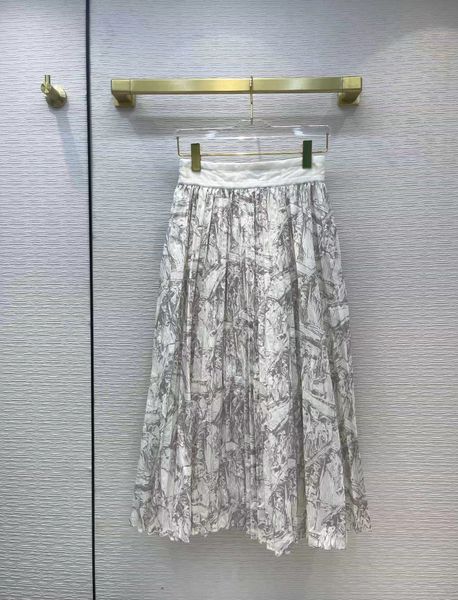 2022 spring summer milan designer skirts fashion print a skirts women brand same style skirts 1108-10, Black
2022 spring summer milan designer skirts fashion print a skirts women brand same style skirts 1108-10, Black