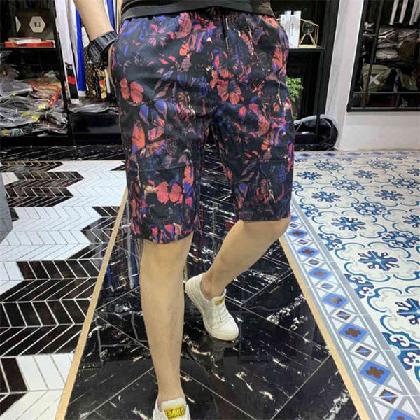 short butterfly pattern brand men's fashion beach shorts casual slim comfortable stretch jump pants, White;black
short butterfly pattern brand men's fashion beach shorts casual slim comfortable stretch jump pants, White;black