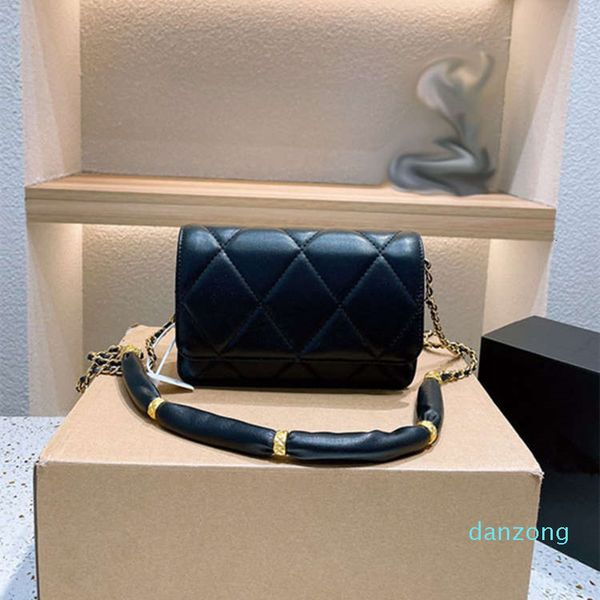 designer- women bags luxury rhombus fashion flap crossbody bag plaid purse ladies leather letter print travel bags handbag
designer- women bags luxury rhombus fashion flap crossbody bag plaid purse ladies leather letter print travel bags handbag