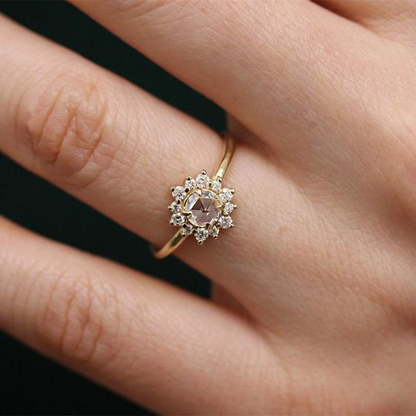 wedding rings fashion women gold color crystal zircon ring gem engagement party for jewelry, Slivery;golden
wedding rings fashion women gold color crystal zircon ring gem engagement party for jewelry, Slivery;golden
