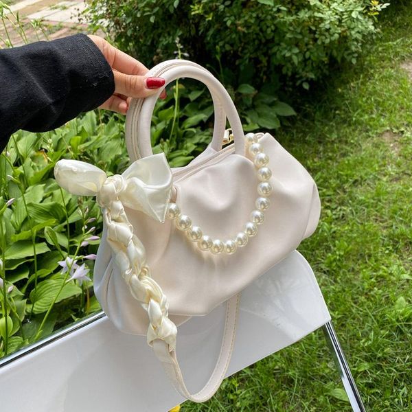 evening bags fashion pearl cloud handbag purses shoulder crossbody for women 2021 casual totes ladies messenger high quality
evening bags fashion pearl cloud handbag purses shoulder crossbody for women 2021 casual totes ladies messenger high quality