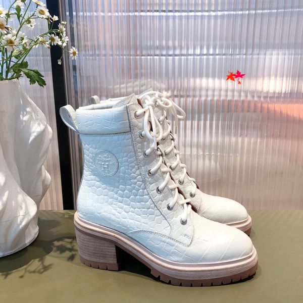 designer boots classic leather thick-soled desert martinboot winter ladies high heels chirstmas halloween easter day shoelace box womens des, Black
designer boots classic leather thick-soled desert martinboot winter ladies high heels chirstmas halloween easter day shoelace box womens des, Black