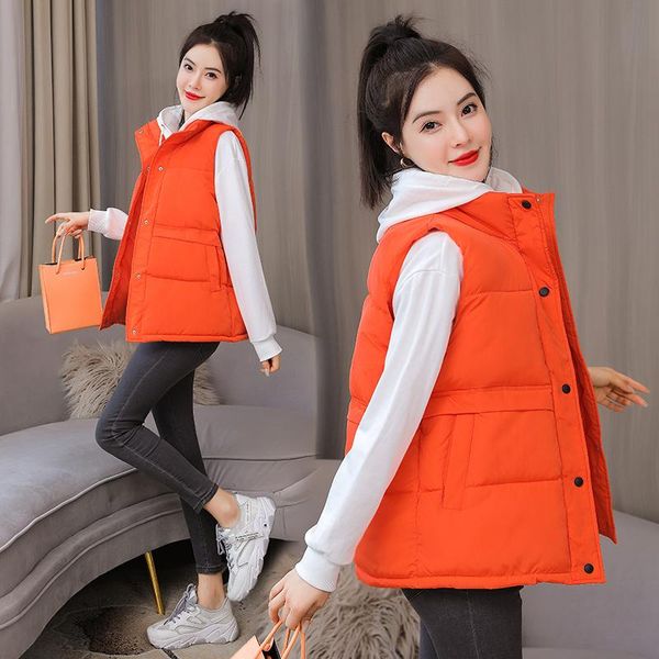 women's vests 2021 women padded vest autumn winter solid stand collar sleeveless buttons thick warm coat casual female waistcoat, Black;white
women's vests 2021 women padded vest autumn winter solid stand collar sleeveless buttons thick warm coat casual female waistcoat, Black;white