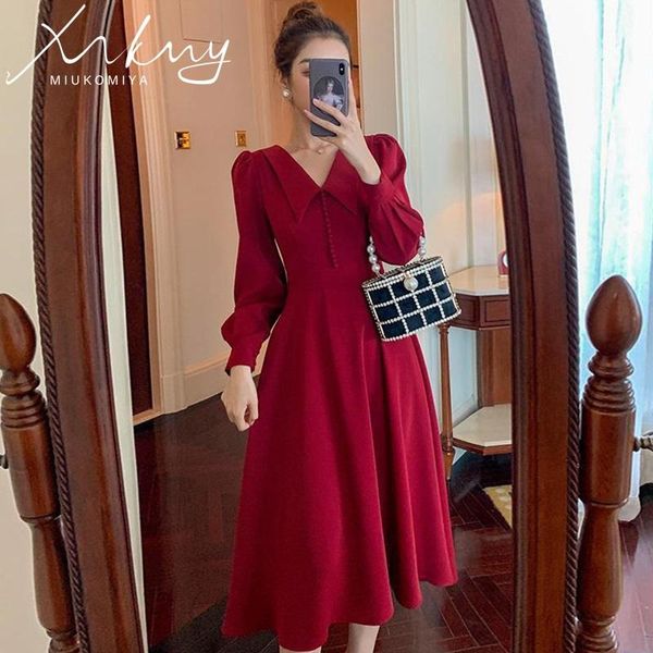 casual dresses miukomiya red dress women vintage long sleeve autumn v neck elegant for 2021 maxi high waist party ladies, Black;gray
casual dresses miukomiya red dress women vintage long sleeve autumn v neck elegant for 2021 maxi high waist party ladies, Black;gray