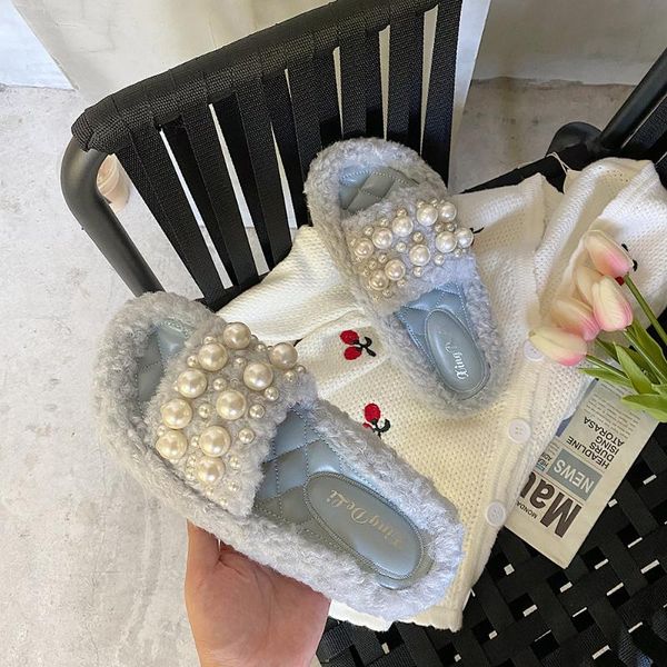 slippers 2021 winter women faux fur brand simple soft pearl flip flop casual open toe shoes desinger outdoor warmly, Black
slippers 2021 winter women faux fur brand simple soft pearl flip flop casual open toe shoes desinger outdoor warmly, Black