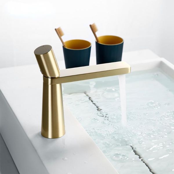 bathroom sink faucets brass single hole handle 360 degree rotation deck mounted basin and cold water
bathroom sink faucets brass single hole handle 360 degree rotation deck mounted basin and cold water