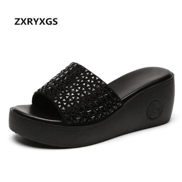 black rhinestone women slippers 2021 summer genuine leather shoes sandals comfort fashion wedges woman
black rhinestone women slippers 2021 summer genuine leather shoes sandals comfort fashion wedges woman
