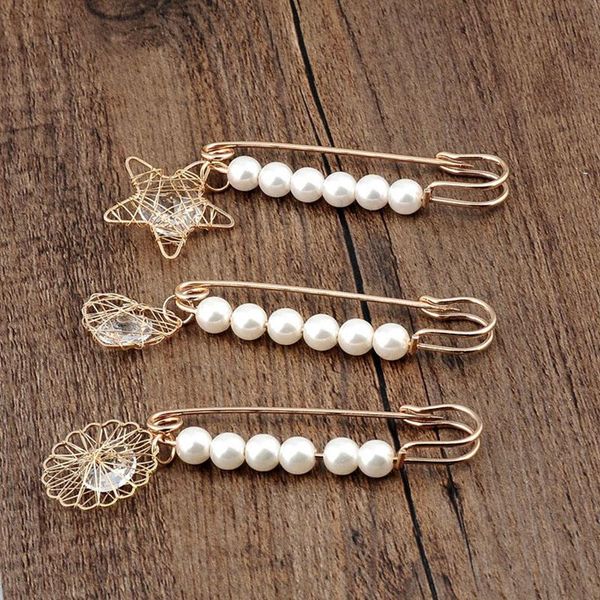 pins, brooches fashion simulated pearl pin rhinestone brooch metal buckle for women girls scarf coat bag dress jewelry party gifts, Gray
pins, brooches fashion simulated pearl pin rhinestone brooch metal buckle for women girls scarf coat bag dress jewelry party gifts, Gray