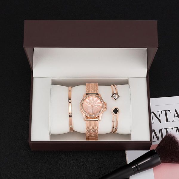 wristwatches 2021 women bracelet watches set with big gift watch box brand 3pcs women's wristwatch for good friend, Slivery;brown
wristwatches 2021 women bracelet watches set with big gift watch box brand 3pcs women's wristwatch for good friend, Slivery;brown