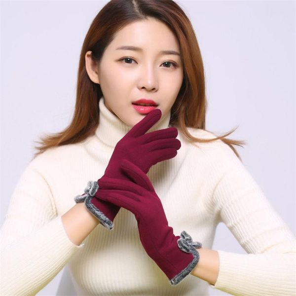 winter ladies elegant gloves touched screen fur driver wool female warm cashmere bow full finger mittens five fingers, Blue;gray
winter ladies elegant gloves touched screen fur driver wool female warm cashmere bow full finger mittens five fingers, Blue;gray