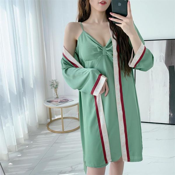 women's sleepwear v-neck robe gown suit ladies cute bow nightgown casual print full sleeve bathrobe pajamas spring autumn faux silk, Black;red
women's sleepwear v-neck robe gown suit ladies cute bow nightgown casual print full sleeve bathrobe pajamas spring autumn faux silk, Black;red