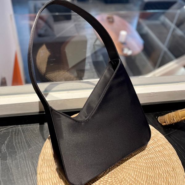 women nylon handbag clutch bag handbags luxury designers shoulder bags dinner wallets one strap black tote purse
women nylon handbag clutch bag handbags luxury designers shoulder bags dinner wallets one strap black tote purse