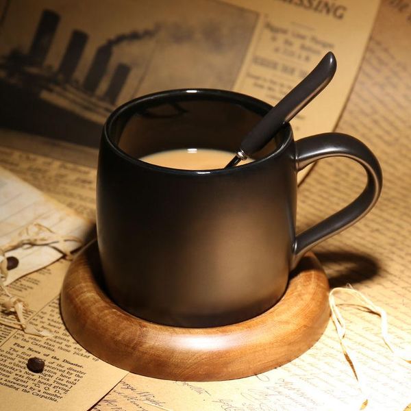 mugs ceramic mug simple water cup with spoon black coffee european style cafe office
mugs ceramic mug simple water cup with spoon black coffee european style cafe office