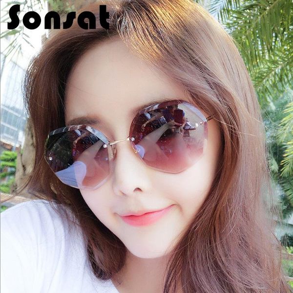 sunglasses polygonal irregular fashion for women femal gradient rimless cut-edge eyeglasses outcdoor uv400, White;black
sunglasses polygonal irregular fashion for women femal gradient rimless cut-edge eyeglasses outcdoor uv400, White;black