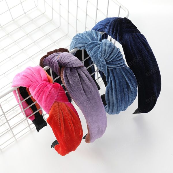 fashion pleated striped fabric headbands color matching hair bands for women wide border bowknot accessory, Silver
fashion pleated striped fabric headbands color matching hair bands for women wide border bowknot accessory, Silver