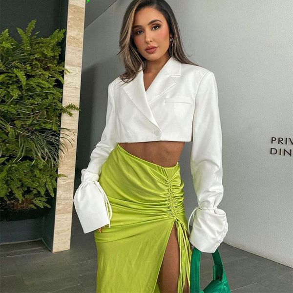 women's suits & blazers solid y2k cropped blazer women turn-down collar long sleeve outwear autumn winter fashion buttons slim 2021, White;black
women's suits & blazers solid y2k cropped blazer women turn-down collar long sleeve outwear autumn winter fashion buttons slim 2021, White;black