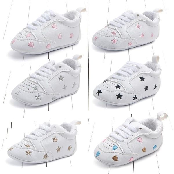 first walkers autumn sports red heart five star baby shoes walking soft sole small white born1
first walkers autumn sports red heart five star baby shoes walking soft sole small white born1