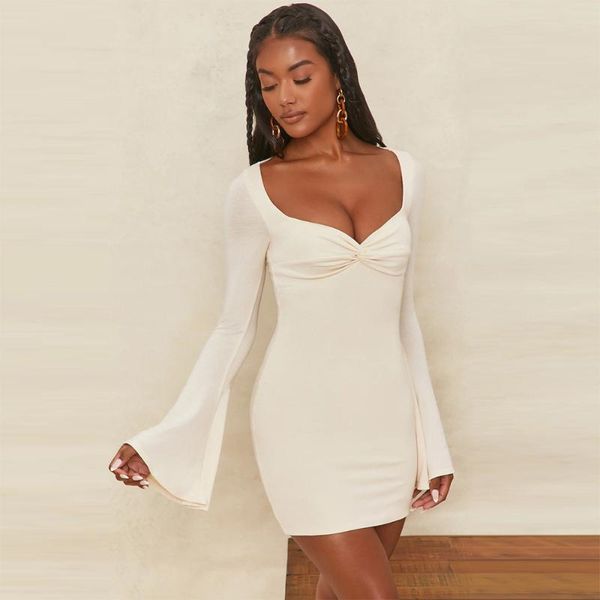 casual dresses ladies square neck flared sleeve dress fashion slim spring and autumn style 2021 nightclub knitted bag hip skirt, Black;gray
casual dresses ladies square neck flared sleeve dress fashion slim spring and autumn style 2021 nightclub knitted bag hip skirt, Black;gray