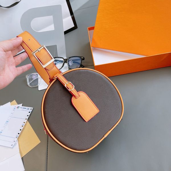 classic brand designs vintage round bags luxury women handbag 2021 flower letters clutch fashion leather shoulder crossbody bag purse wallet
classic brand designs vintage round bags luxury women handbag 2021 flower letters clutch fashion leather shoulder crossbody bag purse wallet