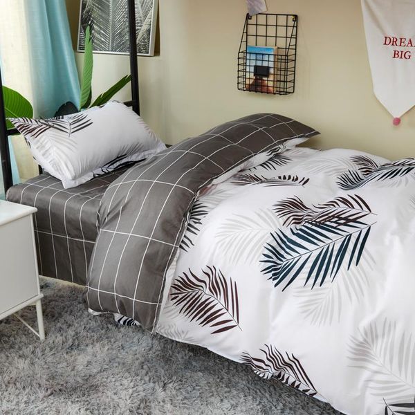 bedding sets black feather duvet cover set ab side bedclothes heart home bed linens flat sheet pillowcase king
bedding sets black feather duvet cover set ab side bedclothes heart home bed linens flat sheet pillowcase king