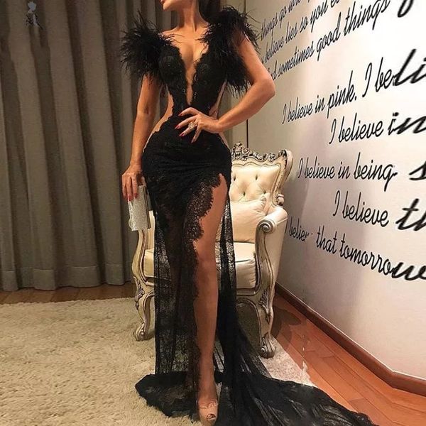 side high split prom dresses 2022 deep v-neck lace feathers pleat formal evening party gown for women tulle sweep train, Black;red
side high split prom dresses 2022 deep v-neck lace feathers pleat formal evening party gown for women tulle sweep train, Black;red