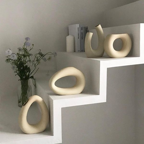 vases creative ceramic elegant beige vase simple style home decoration ins for dried flowers shape modern nordic
vases creative ceramic elegant beige vase simple style home decoration ins for dried flowers shape modern nordic