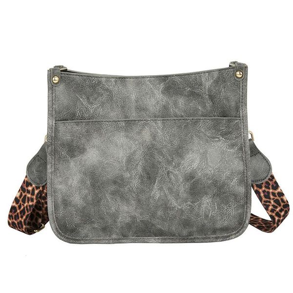 evening bags bag female 2021 ladies leopard print shoulder strap messenger european and american retro fashion
evening bags bag female 2021 ladies leopard print shoulder strap messenger european and american retro fashion