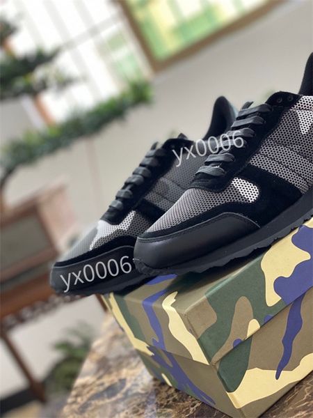 2022 fashion triple-s clear sole men women casual shoes crystal bottom paris black white grey neon green platform sneakers mens designer tra, Red;white
2022 fashion triple-s clear sole men women casual shoes crystal bottom paris black white grey neon green platform sneakers mens designer tra, Red;white