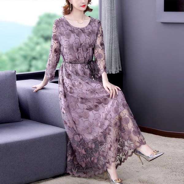 casual dresses 2021 spring autumn vintage floral lace long sleeve midi dress women office lady maxi slim elegant party vestidos, Black;gray
casual dresses 2021 spring autumn vintage floral lace long sleeve midi dress women office lady maxi slim elegant party vestidos, Black;gray