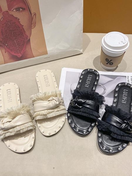 summer fashion ladies casual slippers gentle and sweet flat pearl tassel beach for outer wear., Black
summer fashion ladies casual slippers gentle and sweet flat pearl tassel beach for outer wear., Black