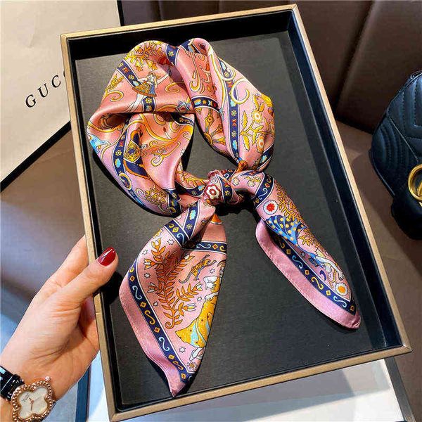scarves pink chain small square female mulberry silk spring and autumn versatile korean decorative scarf, Blue;gray
scarves pink chain small square female mulberry silk spring and autumn versatile korean decorative scarf, Blue;gray