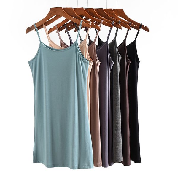 dress female spaghetti satin long woman very soft plus size s-4xl m30262, Black;gray
dress female spaghetti satin long woman very soft plus size s-4xl m30262, Black;gray