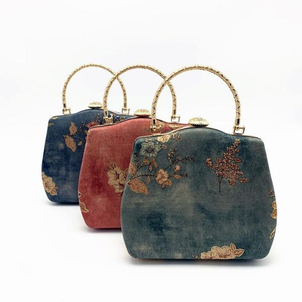 evening bags fashion women embroidery sequin beaded clutch wedding purse shoulder party laides case handle handbag
evening bags fashion women embroidery sequin beaded clutch wedding purse shoulder party laides case handle handbag