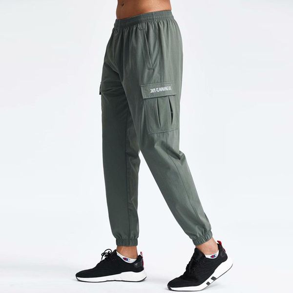 fitness sports pants men winter quick-drying long trousers drawstring trainning slim cycling basketball sweatpants running, Black;blue
fitness sports pants men winter quick-drying long trousers drawstring trainning slim cycling basketball sweatpants running, Black;blue
