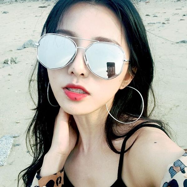 sunglasses street snap vacation glasses frame big face driving women's fashionable korean style versatile internet celebrity, White;black
sunglasses street snap vacation glasses frame big face driving women's fashionable korean style versatile internet celebrity, White;black