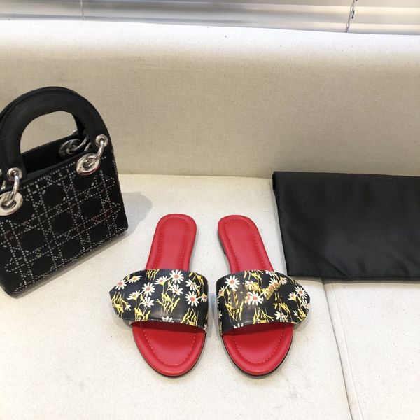 21 year luxury metal brand buckle imported cow sandals wear resistant velvet antiskid slippers sandals, Black
21 year luxury metal brand buckle imported cow sandals wear resistant velvet antiskid slippers sandals, Black