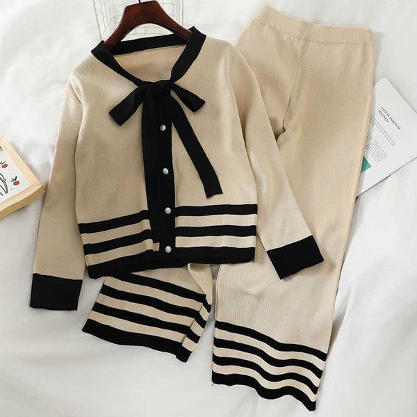 korean chic fashion casual autumn sets lace up bow striped sweaters contrast cardigan coat high waist wide leg knitting pants 210610, White
korean chic fashion casual autumn sets lace up bow striped sweaters contrast cardigan coat high waist wide leg knitting pants 210610, White