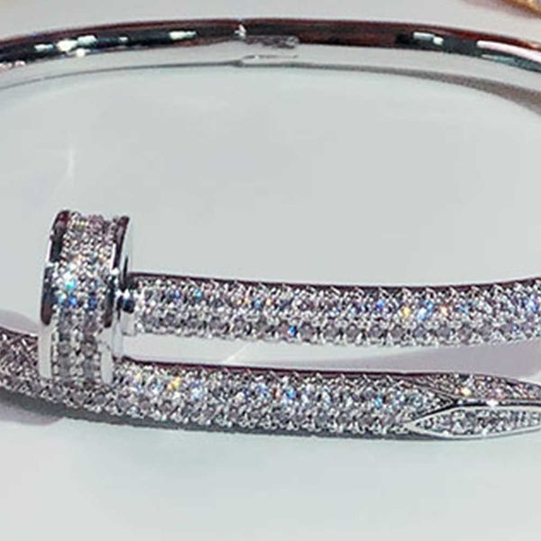 selling products screw full drill nails bracelet gold bracelets women punk for gift luxurious superior quality jewelry bangles, Black
selling products screw full drill nails bracelet gold bracelets women punk for gift luxurious superior quality jewelry bangles, Black
