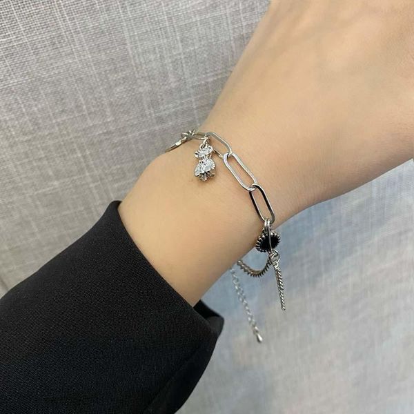 charm bracelets korean dongdaemun cartoon bear letter round pendant bracelet personality asymmetric metal texture, Golden;silver
charm bracelets korean dongdaemun cartoon bear letter round pendant bracelet personality asymmetric metal texture, Golden;silver