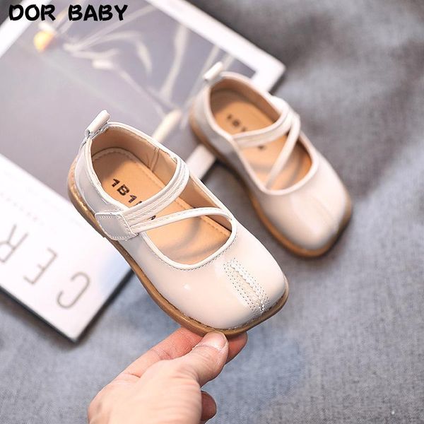 girls' leather shoes 2021 spring fashion girl princess student children casual single kids sneakers e567 flat, Black;grey
girls' leather shoes 2021 spring fashion girl princess student children casual single kids sneakers e567 flat, Black;grey