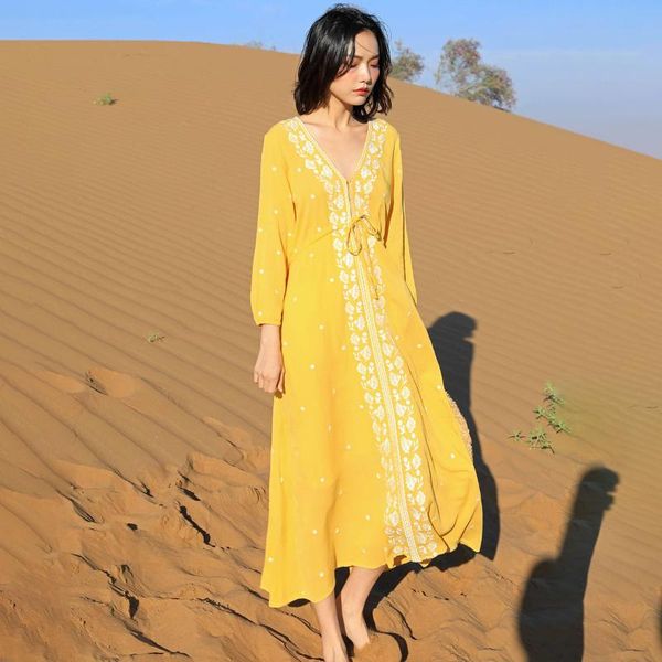 casual dresses ethnic floral embroidery midi dress women long sleeve v neck beach female chic bohemian vacation vestidos mujer, Black;gray
casual dresses ethnic floral embroidery midi dress women long sleeve v neck beach female chic bohemian vacation vestidos mujer, Black;gray