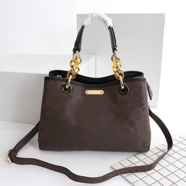 designer bags womens handbags crossbody bag backpack classic hand travelling sacs femme removable shoulder strap tote wallets
designer bags womens handbags crossbody bag backpack classic hand travelling sacs femme removable shoulder strap tote wallets